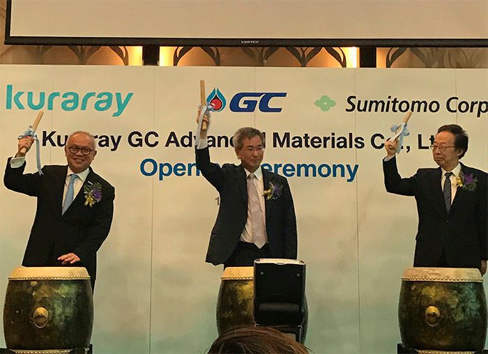 Opening Ceremony (from left: Supattanapong Punmeechaow (President & CEO, GC); Masaaki Ito (President, Kuraray); Masahiro Fujita (Representative Director, Executive Vice President, Sumitomo)) (Kuraray)