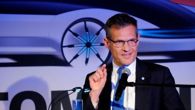 Dr. Kurt-Christian Scheel, ZDK-Hauptgeschäftsführer des ZDK, sprach zur Eröffnung der Erfurter Messe. (Bild: Zietz - VCG)