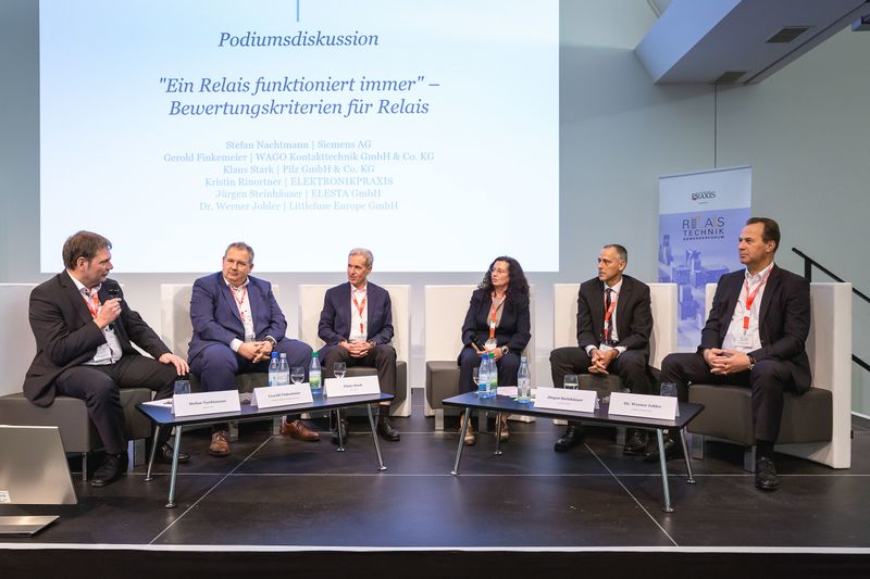 Eindrücke vom 2. Anwenderforum Relaistechnik vom 17. bis 18. Oktober 2019 in Würzburg  (VCG)