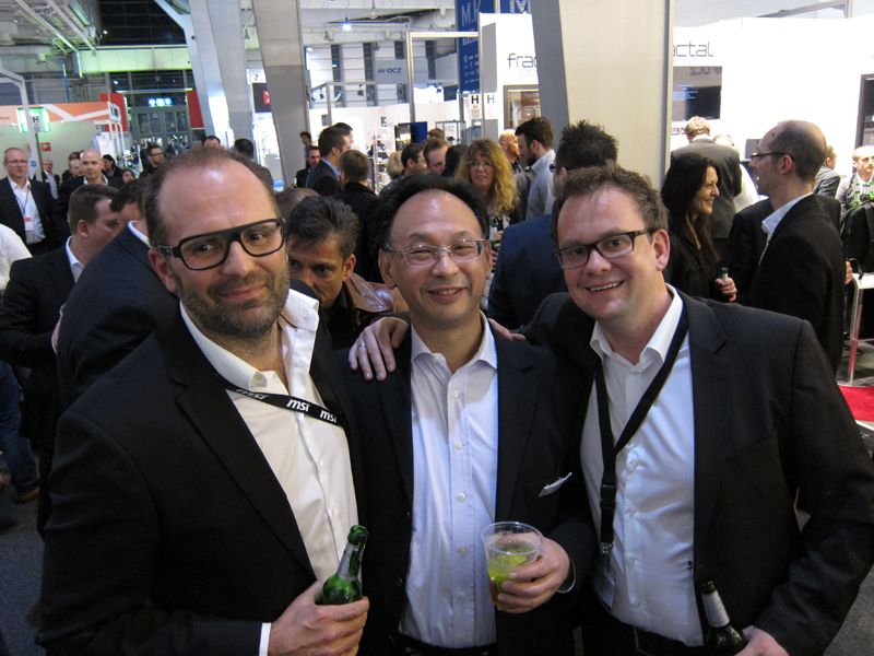 (v. l.) Frank Markert, MSI, Werner Dao, COS, und Jens Greeb, MSI (Bild: IT-BUSINESS)