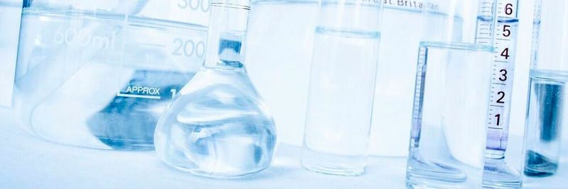 Viele mittelständische Chemieunternehmen halten ihr Unternehmen für zu klein und ihre Daten für nicht wichtig genug, um damit in den Fokus von Cybergangstern zu geraten.(Bild:  gemeinfrei /  Pixabay)