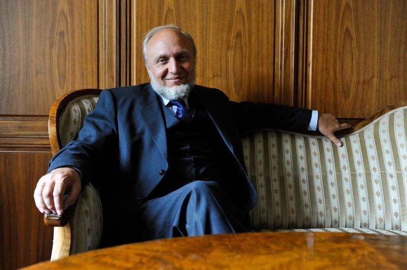„Der verhaltene Aufschwung der deutschen Wirtschaft setzt sich fort“, so Ifo-Präsident Prof. Hans-Werner Sinn. (Bild: Ifo)