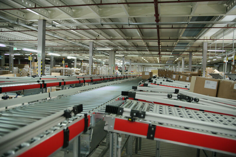 Über 3 Mio. Teile mit 140.000 Varianten auf einer Logistikfläche von 80.000 m² müssen verwaltet werden. (Bild: Ehrhardt + Partner)
