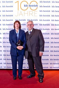 Monika und Franz Lamprecht (bft Tankstelle & Freie Werkstatt, Gewinner des »kfz-betrieb«-Gewinnspiels 