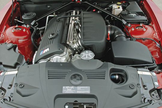 Der Sechszylinder schafft es von 0 auf 100 km/h in rund fünf Sekunden und leistet 343 PS. (Archiv: Vogel Business Media)