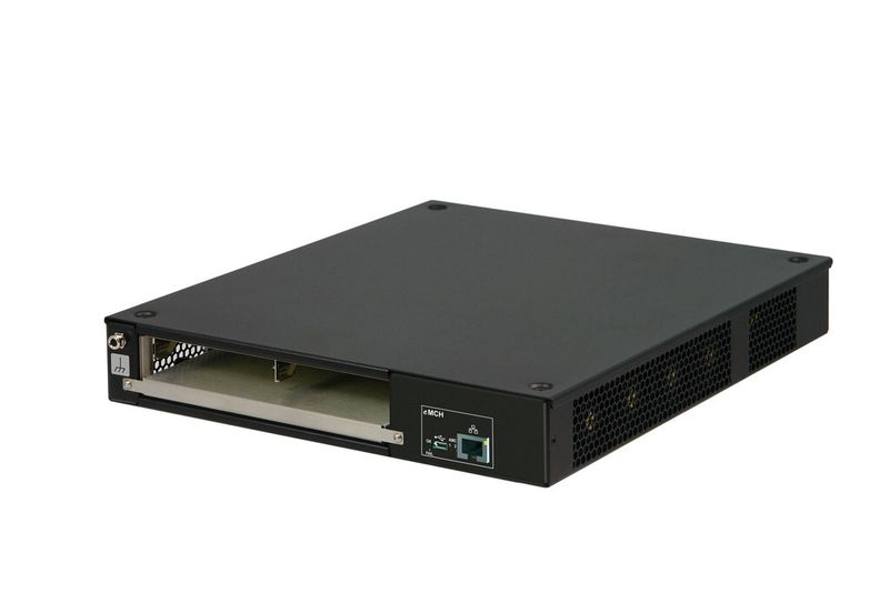 Zudem auf dem Messestand vorgestellt: das 2-Slot-Schroff-MicroTCA-System mit integriertem eMCH. Zusammen mit der Gesellschaft für Netzwerk- und Automatisierungs-Technologie mbH (N.A.T.), Bonn, hat Pentair das System entwickelt. (Bild: Pentair)