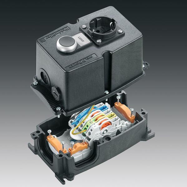 Fieldpower-Anwendung mit 230-V-Steckdose. (Bild: Weidmüller)