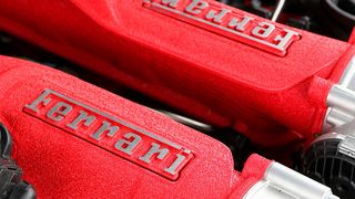 Auch bei Ferrari standen die Bänder wegen Corona mehrere Wochen still. (Foto: Ferrari)