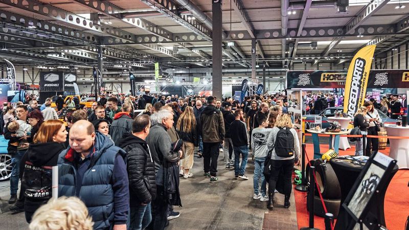 Der Besucherzuspruch erfüllte die Erwartungen der Aussteller. Das Interesse an den Neuheiten war hoch. (Bild: Messe Erfurt/Viveart.de)