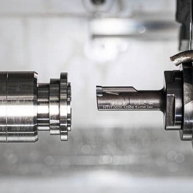 Ein großer Vorteil des neuen Systems ist zum einen die Stabilität des Haltersystems und zum anderen die Innere Kühlmittelzufuhr direkt an die Wirkzone. (Bild: Horn/Sauermann)