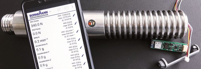 Die im Inneren des Gewindes verbauten Sensoren messen den Zug bzw. Druck, die Torsion, die Umdrehung, die Lage (X, Y, Z) oder die Temperatur.(Bild:  Bornemann)