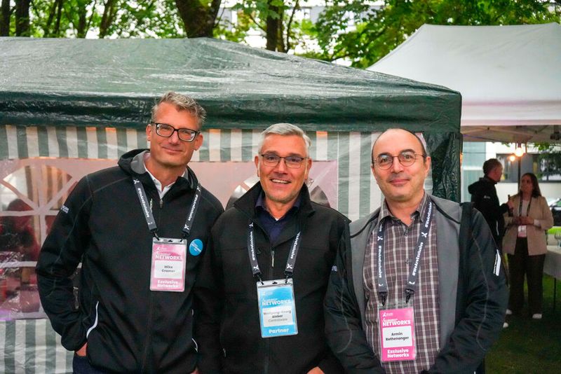 (v. l.) Mike Cramer, Exclusive Networks Deutschland, Wolfgang Bieber, Controlware, Armin Rothenanger, Exclusive Networks Deutschland (Bild: Exclusive Networks)