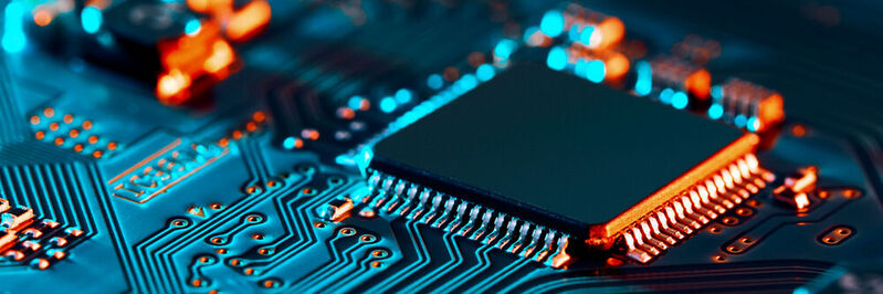 Infineon and SCHWEIZER extend cooperation in chip embedding (symbolic image).