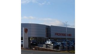 Das neue Porsche-Zentrum Soest in der Werler Landstraße. (Hülpert)