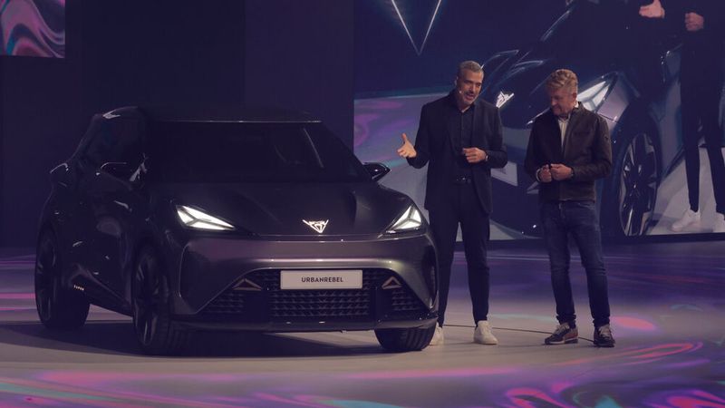 Unter anderem wurde der Elektro-Kleinwagen Urban Rebel eingehend vorgestellt. (Bild: Seat)