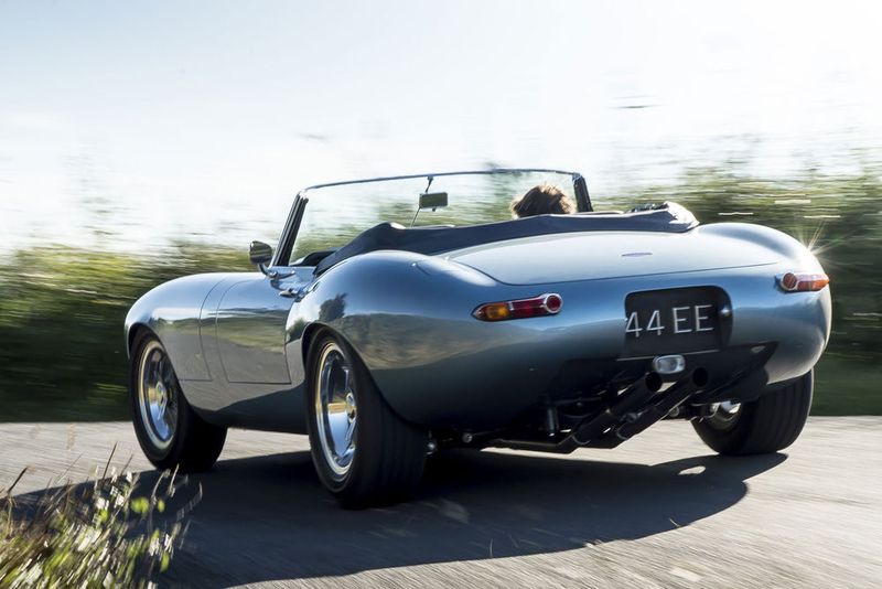 Eagle hat dem Jaguar E-Type ein modernes Sportfahrwerk verpasst. (Eagle)