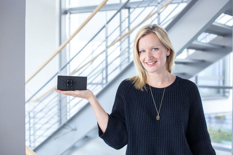 Jana Bartels, Produktmanagerin bei der Basler
AG: „Der Trend zu Industrie 4.0 spielt in der 3D-Bildverarbeitung
bereits eine Rolle und er wird weiter zunehmen.“ (Basler)