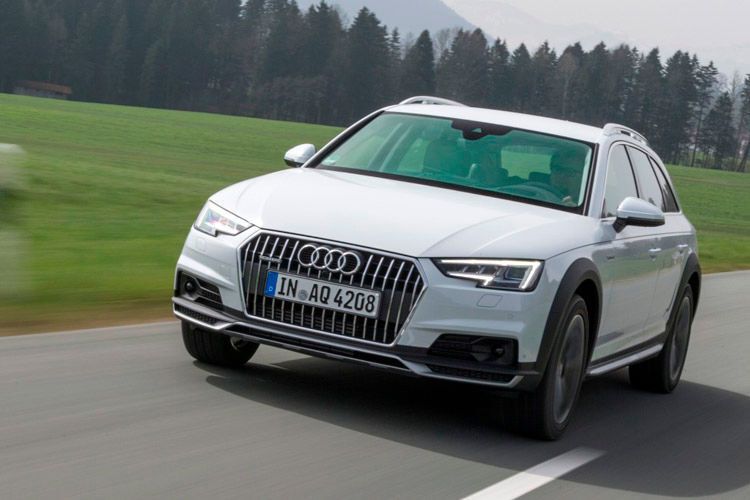 Der Fahrer merkt von der Technik gar nichts, außer dass die Räder stets bestmöglichen Grip haben. (Foto: Audi)