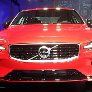 (Mauritz / »kfz-betrieb«)