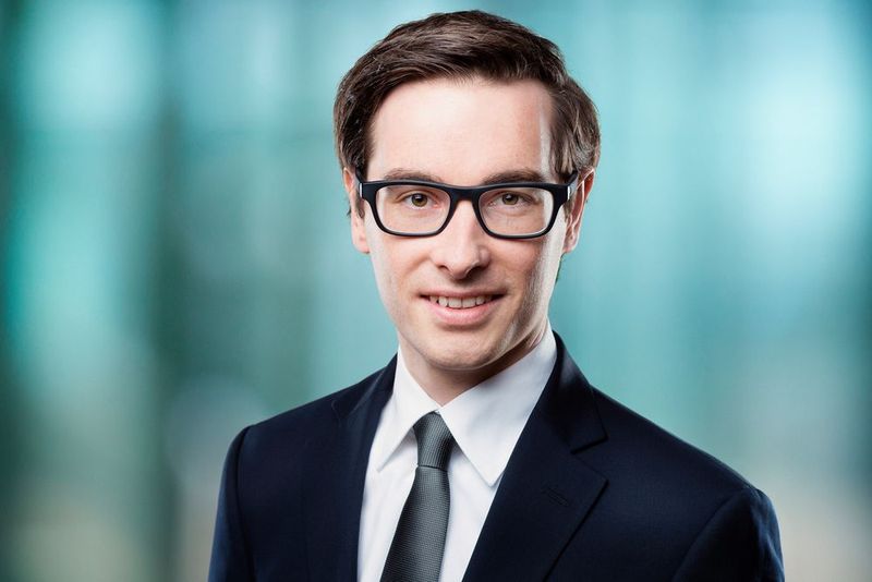 Dr. Thomas Solbach, PwC Strategy&: „In den kommenden Jahren können wir von einem anhaltend rasanten Anstieg ganz unterschiedlicher Kombinationsprodukte ausgehen.“ (Bild: PwC Strategy&)