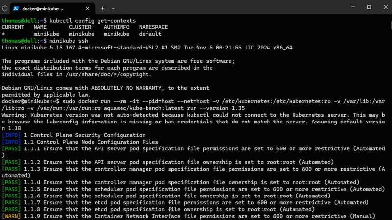 Terminalausgabe aus dem Minikube Node mit Ausführung von kube-bench als Container inklusive Mounts der Kubernetes Verzeichnisse und Versionsangabe 1.35. (Bild: Joos)