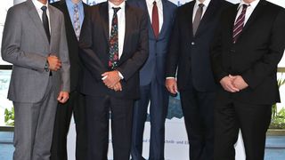 Der neue Vorstand des Fachbereichs Messtechnik und Prozessautomatisierung im ZVEI-Fachverband Automation: Johannes Kalhoff, Carsten O`Beirne, Stephan Neuburger, Nikolaus Krüger, Eckard Eberle, Dirk Steinmüller (v.l.n.r., nicht im Bild Günter Kech). (ZVEI)