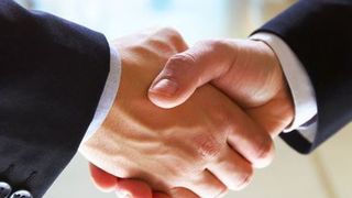 Combining Synova’s recycling expertise and Total’s polymers know-how will increase the supply of recycled polypropylene for automotive applications. (Deposit Photos )