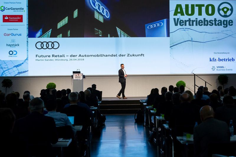 Audi-Vertriebschef Martin Sander betonte, dass der Hersteller seine Händler in den E-Commerce der Zukunft einbinden möchte.  (Stefan Bausewein)