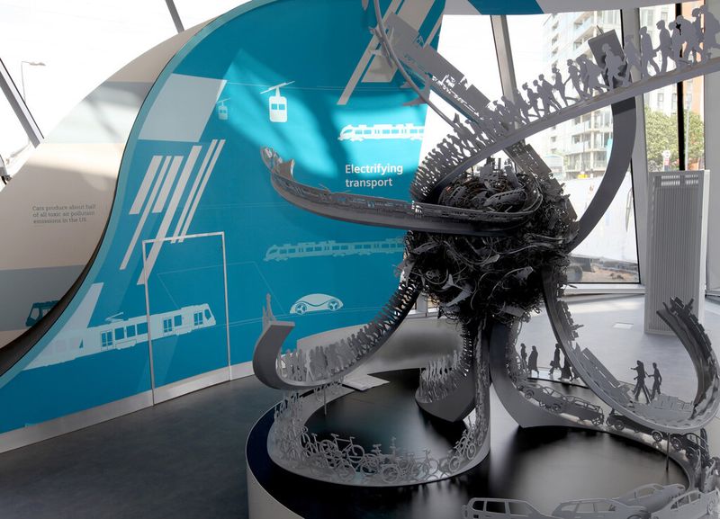 ... und zeigt die Möglichkeiten nachhaltiger Mobilität, Gebäudetechnik, Energie-, Wasser- und Gesundheitsversorgung. (Bild: Siemens)