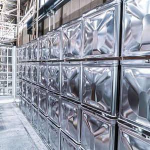 13.000 Geschirrspüler-Innengehäuse pro Tag werden auf den Anlagen bei BSH in Dillingen gefertigt.(Bild:  Weil Technology)