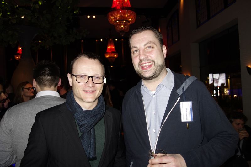 (l.) Rupert Schmidt, Acrelec, mit Christoph Klaar, Samsung. (Bild: IT-BUSINESS)