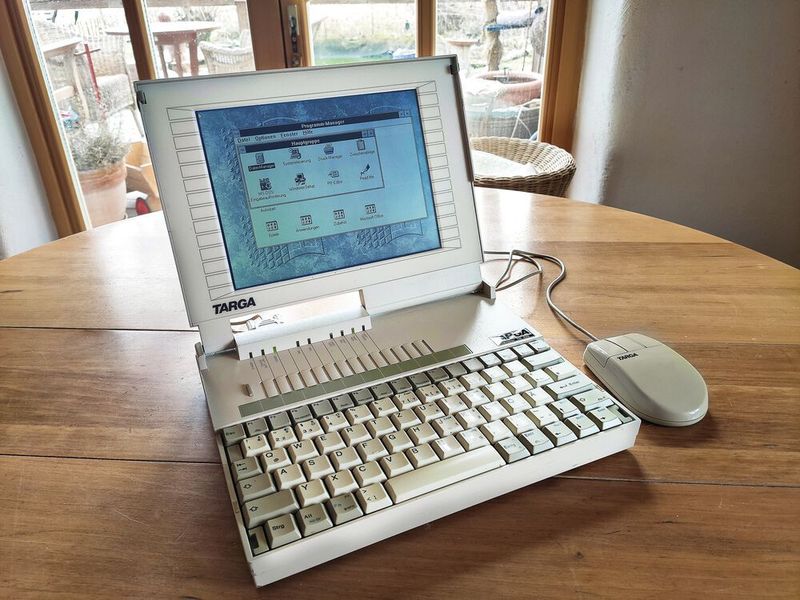 Das Targa Traveller ist mit einem Intel 486 und einem Graustufendisplay ausgestattet. (Vogel IT-Medien)