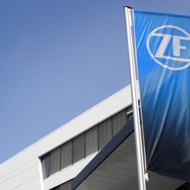 ZF verkürzt die Arbeitszeiten am Standort Friedrichshafen. (Bild: ZF)