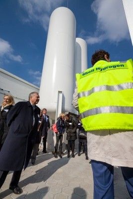 Die Shell-Wasserstofftankstelle in der Hamburger Schnackenburgallee ist eröffnet. (Bild: Shell)