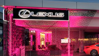 Das Lexus-Forum Osnabrück hat sich als erster deutscher Lexus-Partner den Kiwami-Award gesichert. (Trancerapid Photography)