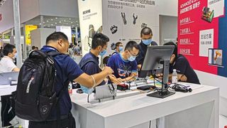 Chinas führende Industriemesse CIIF zeigt starkes Interesse an kosteneffizienten Cobots. (Synapticon)