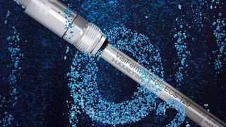 The new generation of Visiferm RS485 sensors features new electronics, 80 % reduction in calibration frequency, 50 % better robustness and supply security for the next decade.  (Source: Hamilton Bonaduz )