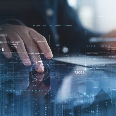 Werden KI und Simulation clever kombiniert, enstehen Vorteile für den Produktentwickungsprozess. (Bild: © tippapatt – stock.adobe.com)