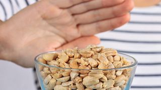 Abb. 1: Erdnüsse gehören zu den 14 häufigsten Auslösern von Lebensmittelallergien, die in Deutschland kennzeichnungspflichtig sind. (© glisic_albina / Fotolia.com)