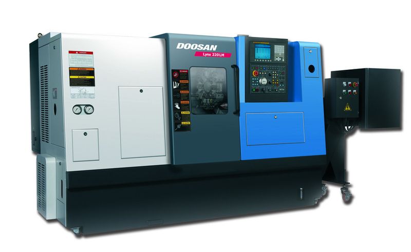 Drehmaschine Lynx 220 LM mit Fräswerkzeugkopf (Archiv: Vogel Business Media)