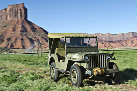 70 Jahre Captain Jack: Am 23. Juli 1941 vergaben die amerikanischen Streitkräfte einen Auftrag für 16.000 „Willys MB“. Dies war die offizielle Geburtsstunde des Jeep, von dem bis heute über 15 Millionen Fahrzeuge gebaut wurden. (Jeep)