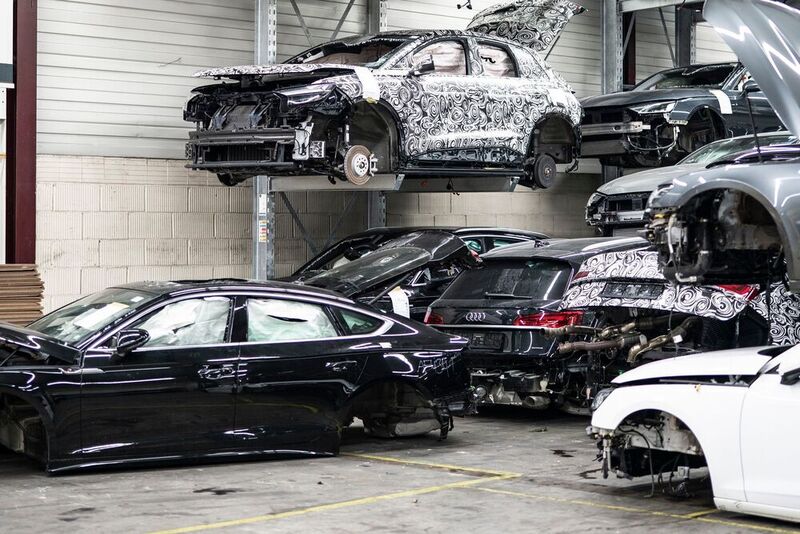Autos stecken voller Wertstoffe. In einem Projekt definiert Audi mit weiteren Unternehmen Recyclingkreisläufe für Materialien. (Bild: AUDI AG)