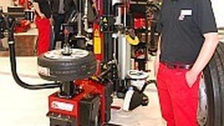 Stahlgruber und Rema Tip Top konzentrieren sich künftig auf getrennte Zielgruppen. (Foto: Holz)