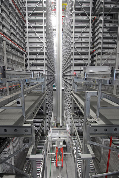 Das AKL wurde erweitert und die Anzahl der Behälterstellplätze damit um 25 % erhöht. (Bild: Witron)