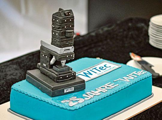 In diesem Jahr feierte der Raman-Mikroskopie-Experte Witec sein 25-Jahre-Jubiläum.(Bild:  Witec)