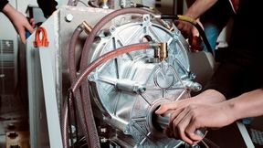 Der Axialfluss-Asynchronmotor von Emil Motors auf einem Prüfstand der TH Nürnberg. (Bild: Emil Motors)