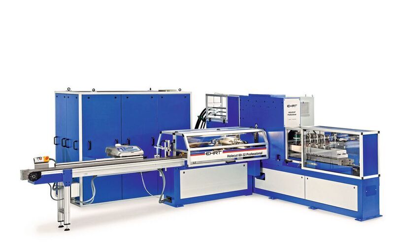 Das Gantry System und Stanzmaschine Holecut Professional HC60 von Ehrt optimieren die Kuperfertigung bei Siemens. (Ehrt)