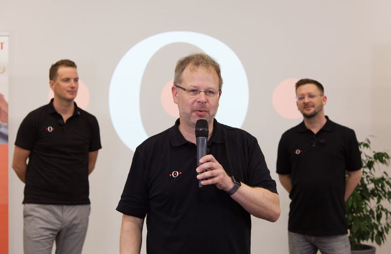 Eric Kaiser, Thorben Lorenzen und Christian Eulig auf der virtuellen Bühne. (Securepoint)