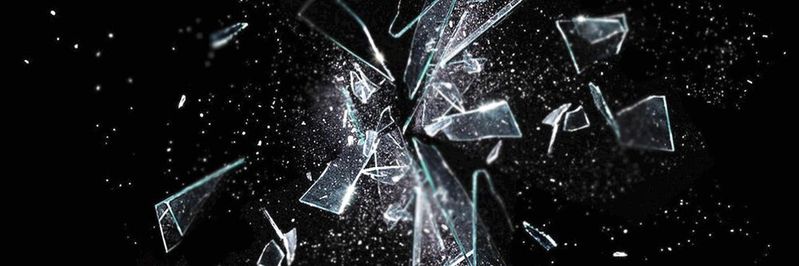Le fameux plafond de verre doit disparaître pour permettre une vraie égalité des chances dans le monde professionnel. Le fameux plafond de verre doit disparaître pour permettre une vraie égalité des chances dans le monde professionnel.