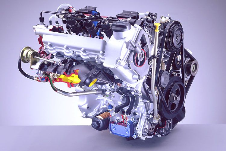 1999: Die Dieseltechnik hält Einzug im Smart: Der Dreizylindermotor ist das kleinste serienmäßig für ein Automobil gebaute Dieseltriebwerk der Welt. (Foto: Daimler)